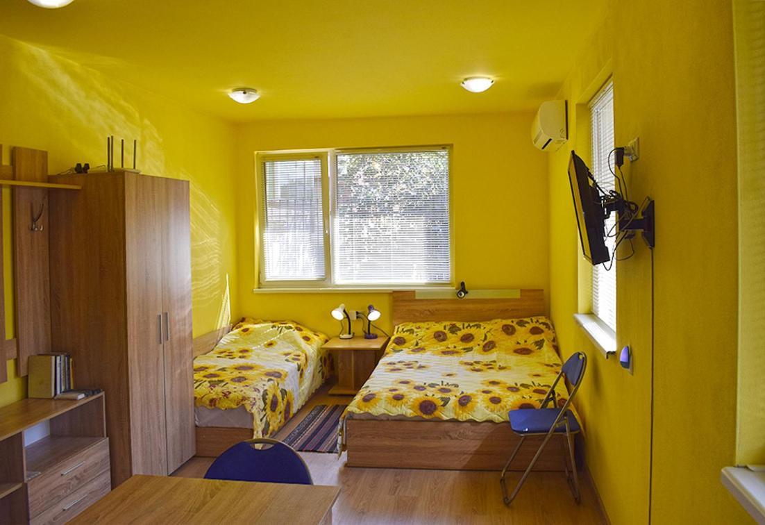 Starlight Studios Burgas ภายนอก รูปภาพ